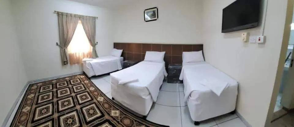 رمـضــ420$ــــان هــل وبالخيــر طــل 🌙🎁🎁🎊
استعد بهـذا  الشهر الفضيل ابراج الجنــادرية مـ🚶🏼‍♂️ـشـ🚶ـي 🕌🕋
عروض رمضانية  فندق قريب جدا 10 أمتار عن ساحة الحرم😍 🪂
هالمره. عمرة شهر رمضان. كاملة فقط 420 دولار🔥
يعني هذا العرض ما راح تلگاه بشركة غير شركتنا
مجموعة ارض الفرات للخدمات العامه والحج والعمرة  
يعني رحلة 40 يوم ☄⚡🔥
تطلع عليك شعبـــ415$ــان بـ 415دولار
تطلع عليك رمضــ420$ــان بـ 420 دولار
تطلع عليك شـــــ415$ـــوال بـ 415 دولار
كلهن  1250$دولار يعني ثنعش ورقات وخمسين دولار
 نستلم الجوازات. من اليوم لغاية.❗2/5. فقط⁉
وبعد هذا التاريخ سوف يتغير عليك السعر.
سارعو بتسليم جوازاتكم قبل حجز المقاعد
للاستفسار أكثر. أتصلو بنا ع الارقام التالية
*********** واتساب
***********
***********
***********
