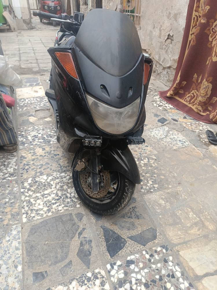 السلام عليكم دراجه ماجسته دبل رون مكينه شغاله سعر250مكاني رشاد شارع تانكي  رقم هاتف ***********
