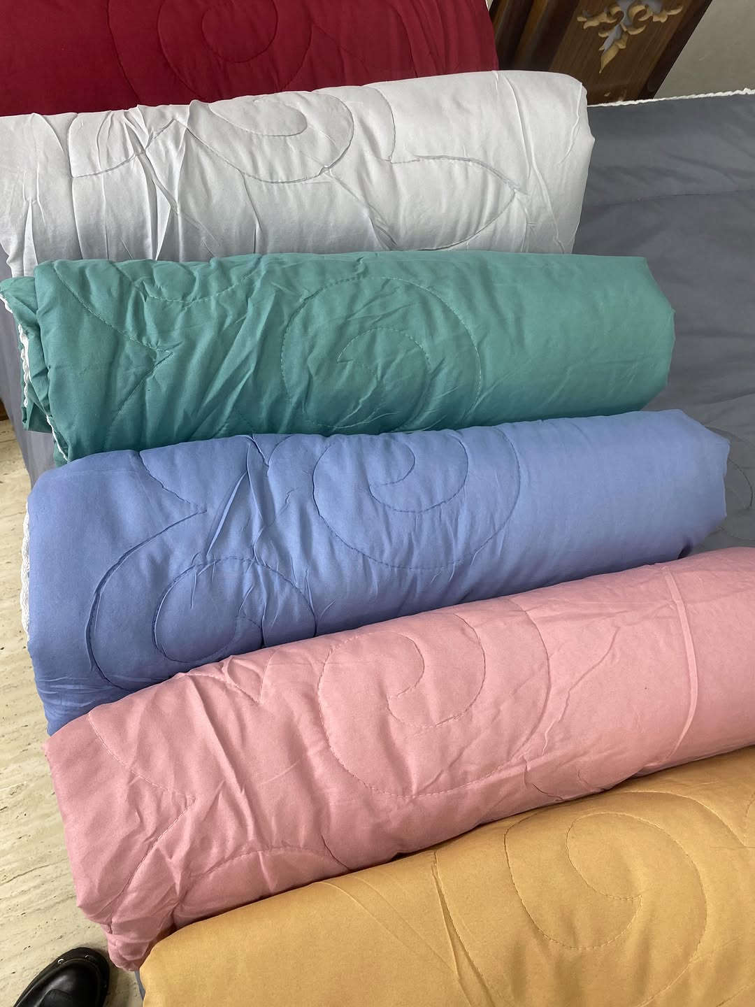 (بدون شرشف)
غطوه قطني نفرين مع 4 وجه مخده
السعر 15,000🔥
قياس 200*230


**إذا كنت صاحب هذا الإعلان وتريد حذفه لأي سبب، رجاءا أرسل رسالة إلى الدعم الفني**