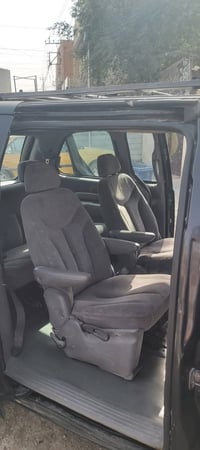 دوج كرفان موديل ٢٠٠٠ بتره اريد مراوس بطويله سياره خير من الله تدفئه تب...