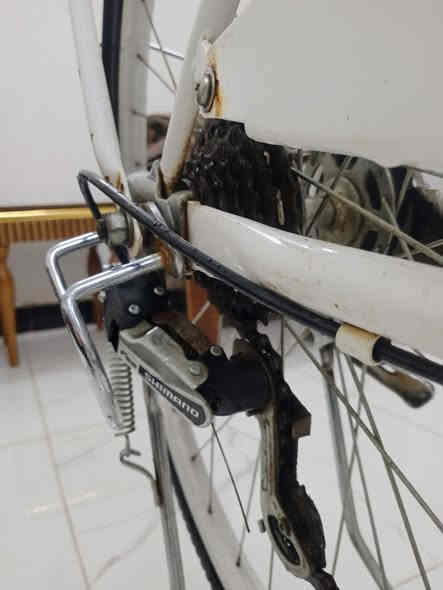 سلام عليكم بايسكل للبيع جديد بمعنى الكلمه موديل 2021 حجم 27 ياباني🇯🇵الله شاهد البايسكل كلش نضيف موضح بل صور ولسعر (125)وبي مجال للطيبين مكان بغداد ابو غريب رقم (***********)
