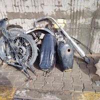 غراض للبيع  شاصي كلك  +وياله ويل كب مال دايون عضم امامي او خلفي  +ماشه...