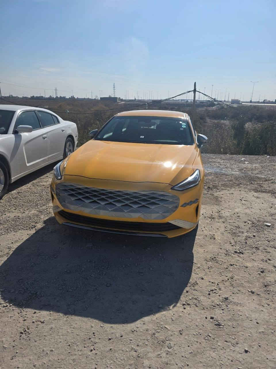 السلام عليكم كيا ٨ وارد كوري غاز فقط ابلادي كفالة عامه فول مواصفات ماشيه ١٢ الف فقط سياره جديده بمعنى الكلمه ***********رقمه قادسيه
