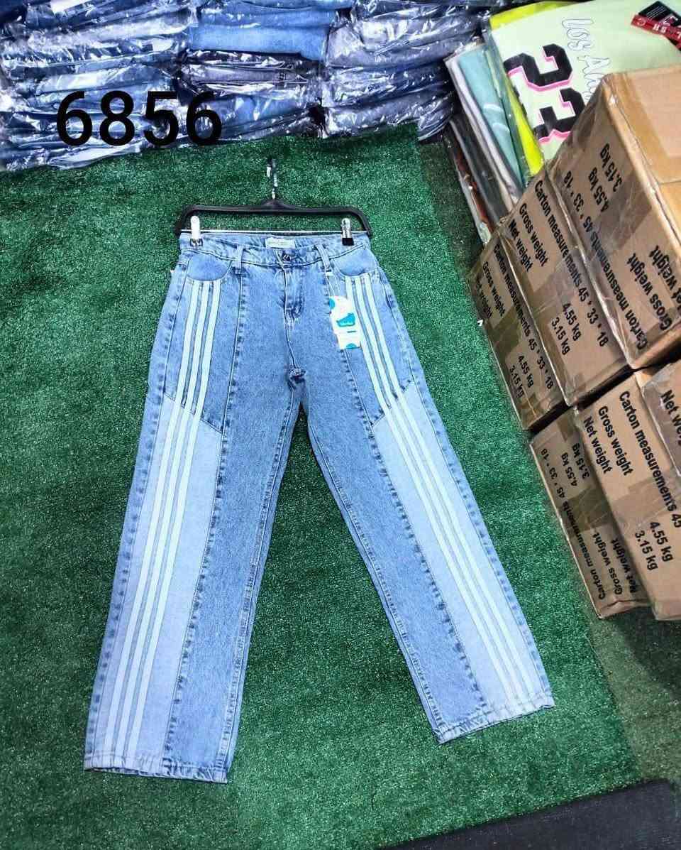 تكراااااروايد ليج بناتي محير اديداس
الخامه نيوفيجن روباعيه 
تلبيس مرتاح تقفيل وجوده عاليه 
تلبيس من سن 8سنين ل15سنه 
السريا 6 قطع 6 مقاسات 
السعر 280ج
يوجد شحن جميع المحافظات
6856


**إذا كنت صاحب هذا الإعلان وتريد حذفه لأي سبب، رجاءا أرسل رسالة إلى الدعم الفني**