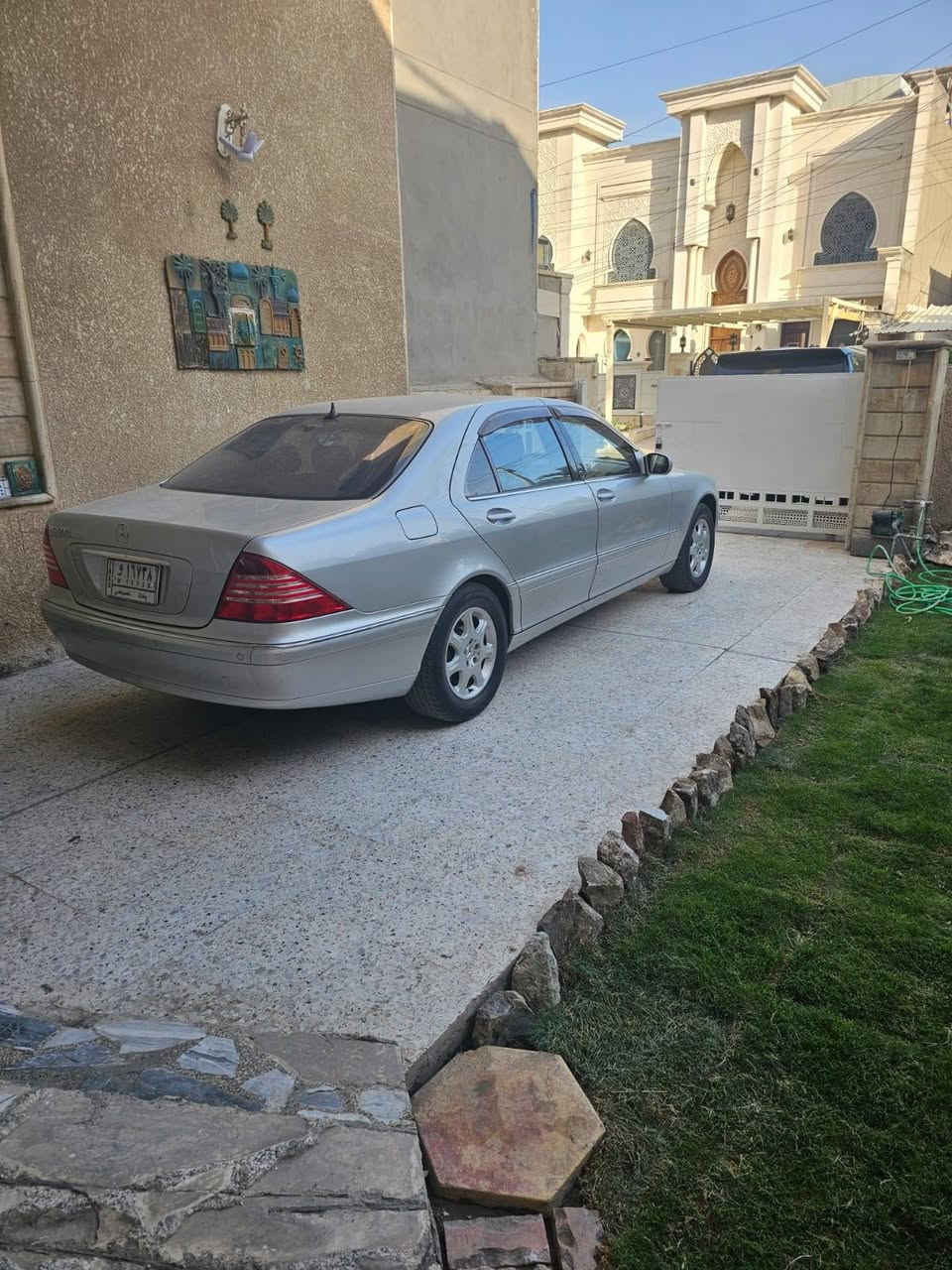 السلام عليكم مارسيدس اس ٥٠٠ غواصة ٢٠٠٢ لارج باب طويل مواصفات ميحتاج اذكرهن السعر ١٤٠ ورقه السياره بغداد بسمي جديده بلاديه مكفوله كفاله عامه كلشي بسياره شغال وبلادي ***********
