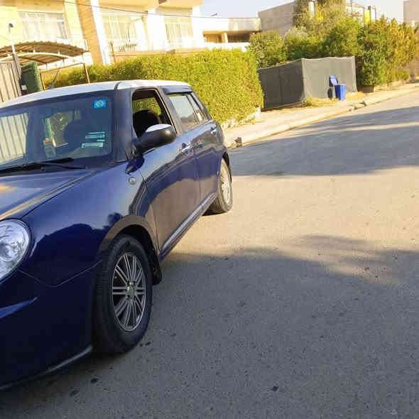 السلام عليكم للبيع 
سياره ليفان 320 رقم بغداد مسطره هزه قبل اربع اشهر مسويها ما ساقطه سياره نظيفه مال بيت ما يعوزها مصرف جاهزه السياره باسمي موديل 2013 بيها كوبون محرك وكير شرط لا صرف ولا نفخ بيها صبغ بابين وملاحظات قليله صبغ بل دوسات السعر 45 وبي مجال 
 للاستفسار مراسله الصفحه او الاتصال على الرقم *********** موصل
