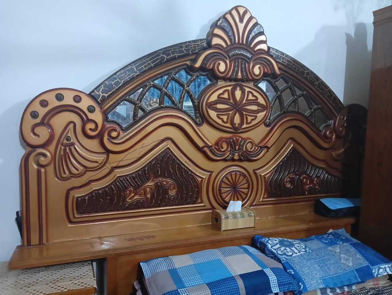 السلام عليكم تاج جربايه واطار ميز المرايه @بدون مرايه للبيع،،،


**إذا كنت صاحب هذا الإعلان وتريد حذفه لأي سبب، رجاءا أرسل رسالة إلى الدعم الفني**