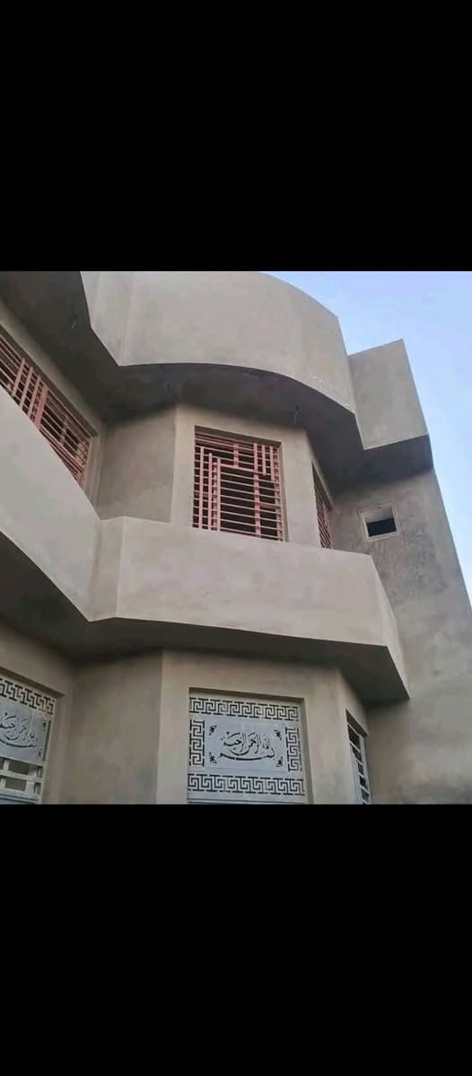 سلام عليكم شقل درجه وله لبخ مخمر نثر طلس ناعمه تقطيع بصره فقط رقم هاتف ***********
