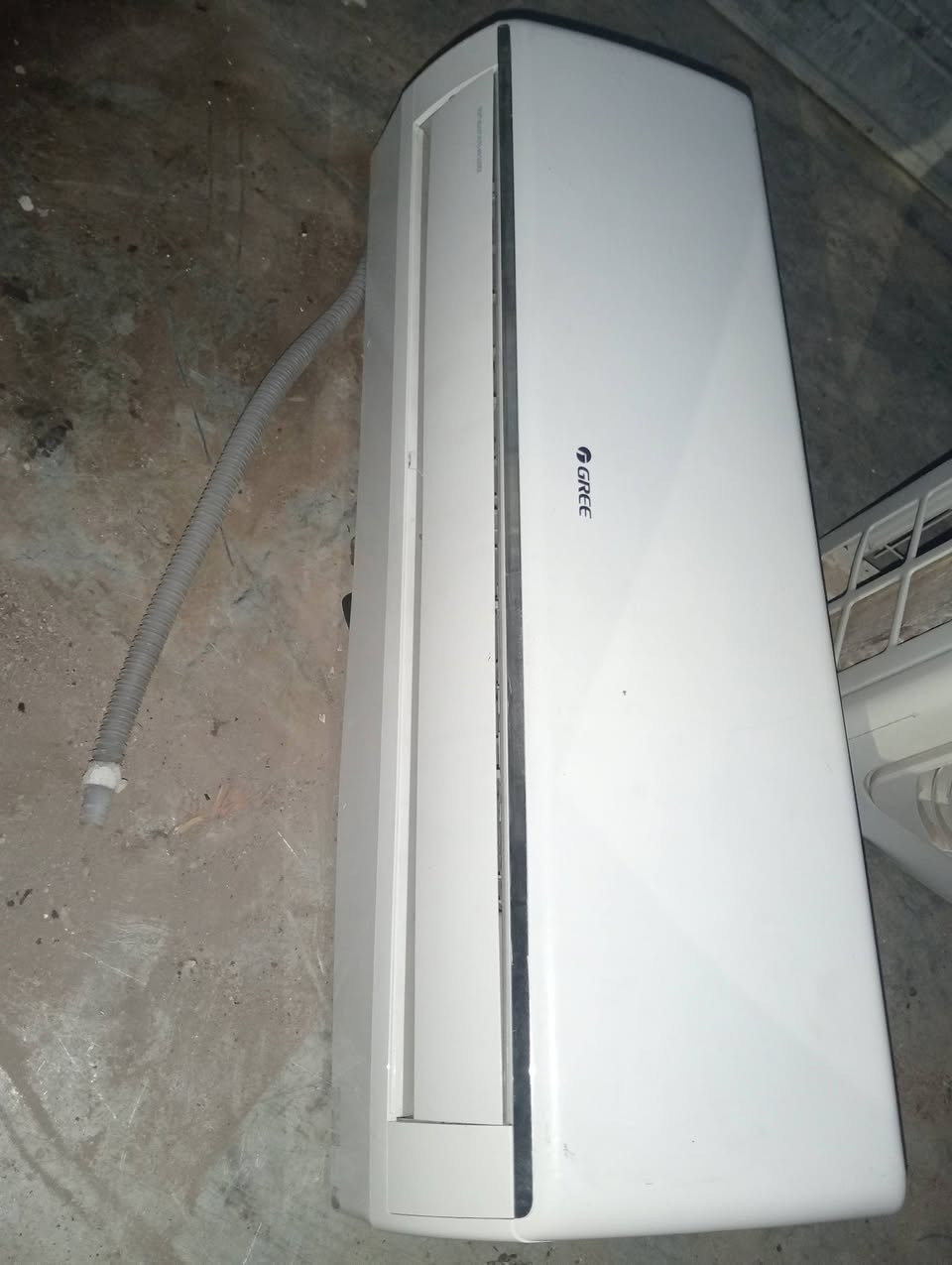 سبلت انفيرتر كري 1طن 
سعر 225 ماعرف شنو عطله 
عنوان بغداد لمشتل حي المعلمين حي رئاسة***********
