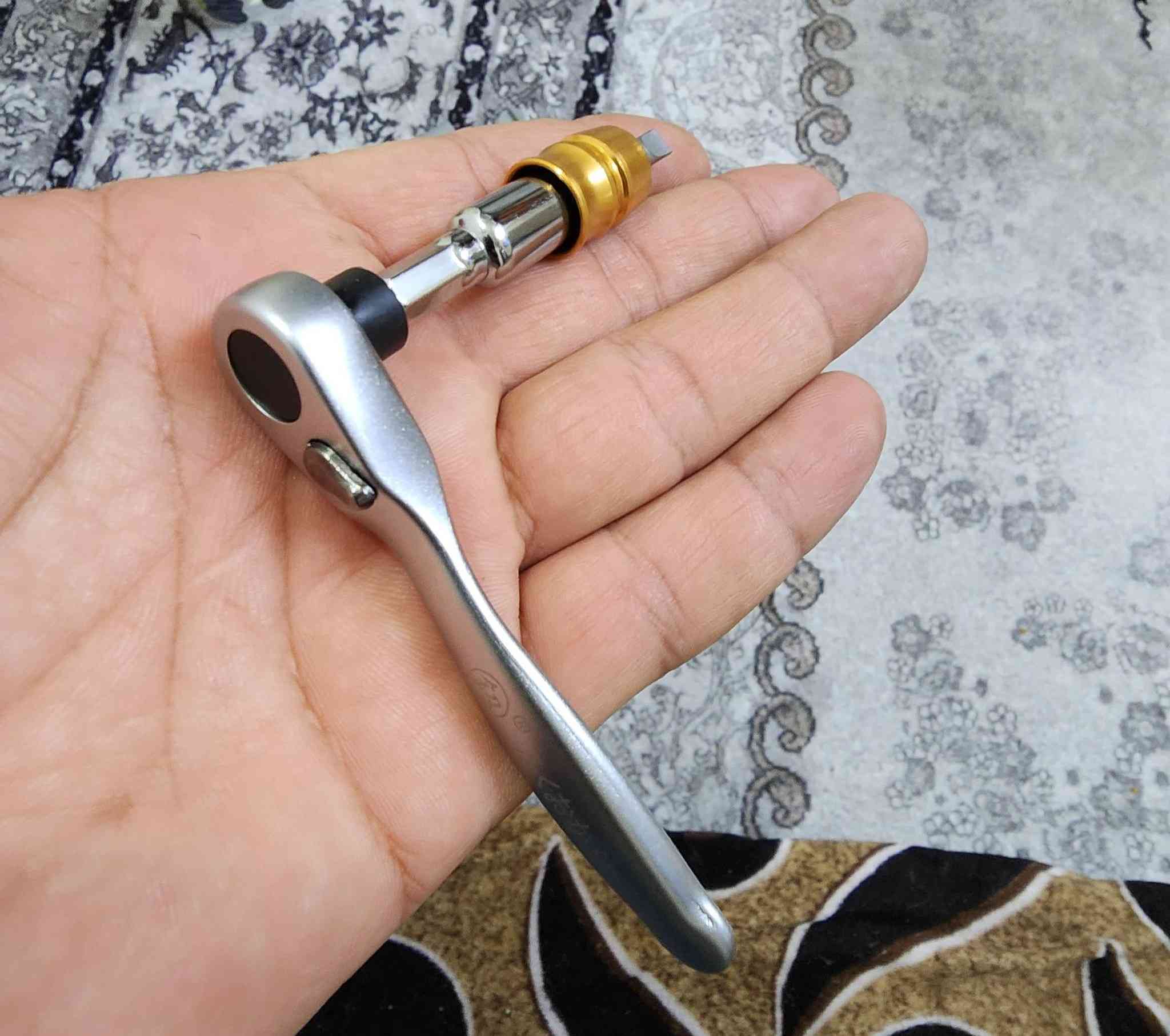 السلام عليكم
للبيع
راجز حجم صغير اصلي
مع سيت النكيات ودرنفايس
مع حافظه تتلبس بالحزام
جديد كبس غير مستخدم
السعر ٢٠ الف مع التوصيل
متوفر كميه


**إذا كنت صاحب هذا الإعلان وتريد حذفه لأي سبب، رجاءا أرسل رسالة إلى الدعم الفني**