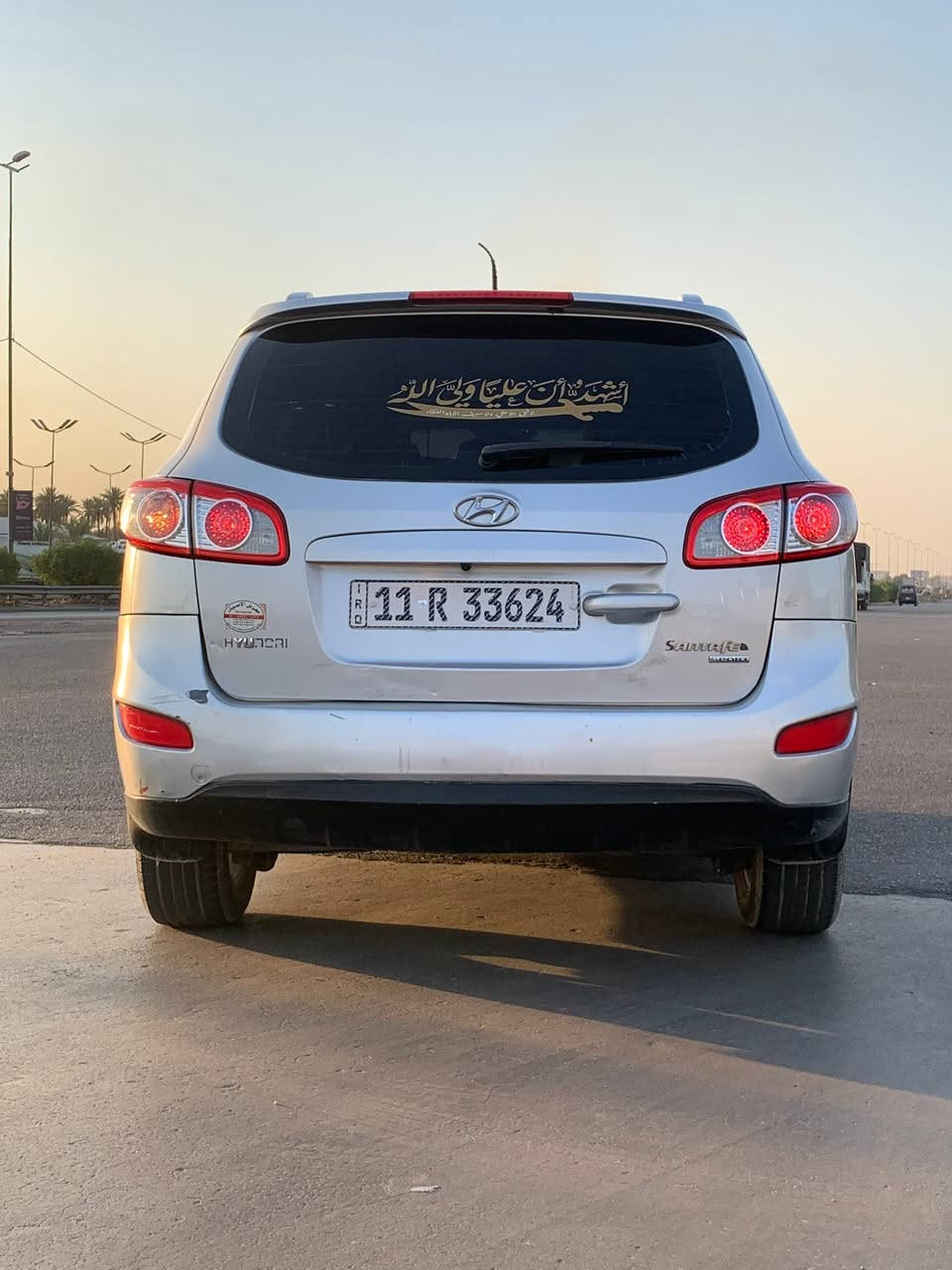 السلام عليكم للبيع السونار مرفق بالصور السعر 120$
سنتافيا ٢٠١١ مكينه ٣،٥٠٠ وارد امريكي  كير ٦ نمر 
السياره فول عده البصمه تحكم ستيرن تثبيت سرعه 
كشنات تحكمات تدفئه 
السياره مصروف عليهه مال جني كير مكينه شرط صوت رواجز ماكو منضومة تبريد راديترات جدد ومنضومة بانزين بلكات نوزلات جوينات اصلي منضمة زنون تخم تاير صدر جديد السياره كامله مينصرف عليهه 
بغداد المحموديه ***********
