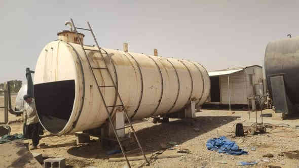 خزانات هيدروليك  دبل شبكه 64 بايب كاربون ستيل تغليف صوف صخري كثافه 120 المنيوم 0.7  4قياس حراره  ممشاه على طول الخزان ***********
