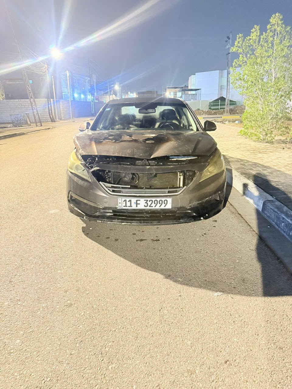 سلام عليكم سياره سوناتا مديل ١٥ وارد فول السياره ماعده الفتحه توه طالعه من الهزه والغرامات ابيع على حادثه *********** مكان بصره اسياره
