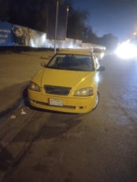 شيري للبيع مال شغل سياره نضيفه وحلوه السياره كبل للشارع سعر 11ورقه است...