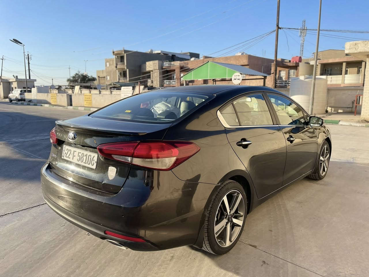 � للبيع: Kia Cerato 2017
🔹 الموديل: 2017
🔹 الممشى: 120,000 كم
🔹 المحرك: 2000 سي سي
🔹 الفئة: VIP (فل مواصفات 1/1)
🔹 الضرر: مكفول

📍 المكان: بغداد
📞 رقم الهاتف: 0770215219

💰 السعر: 148 ورقة


**إذا كنت صاحب هذا الإعلان وتريد حذفه لأي سبب، رجاءا أرسل رسالة إلى الدعم الفني**