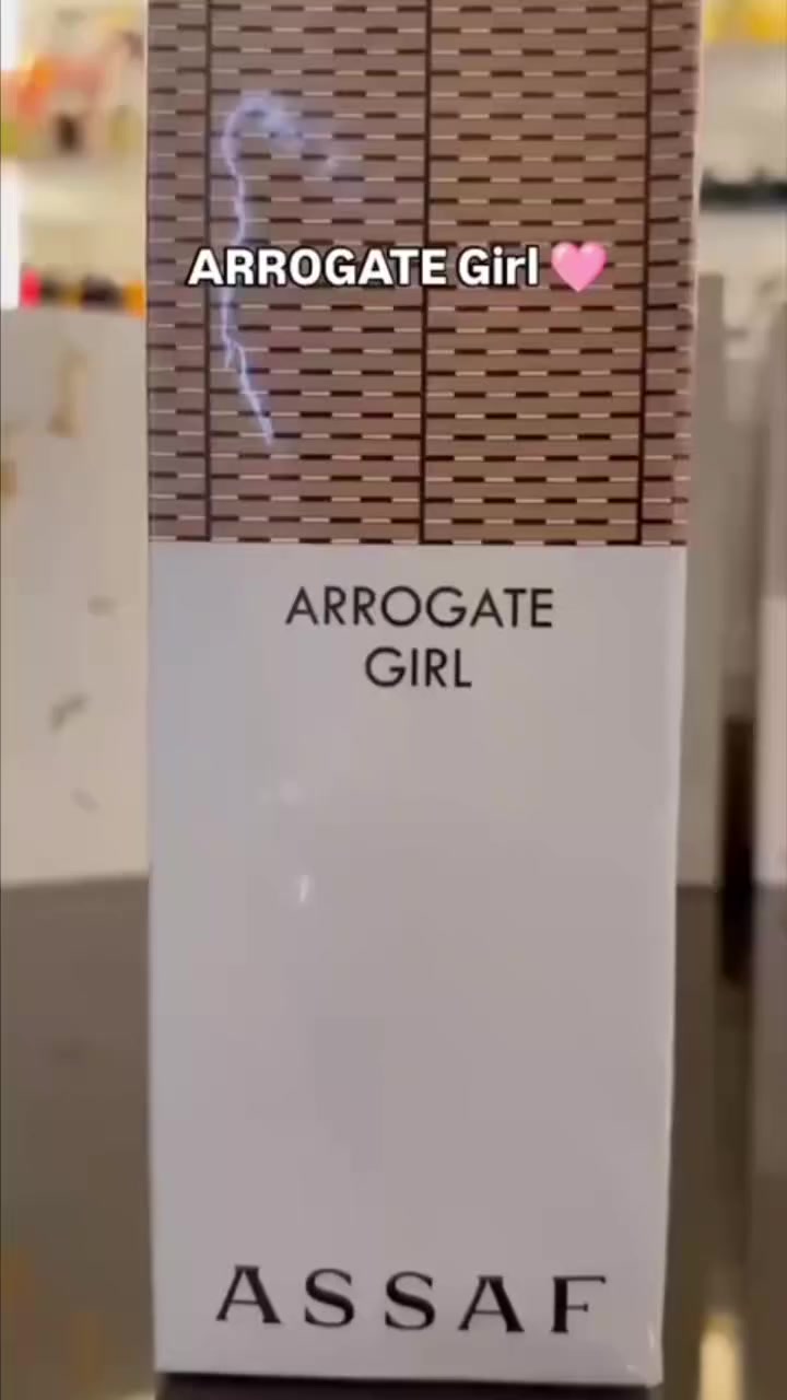 عطور Arrogate Girl Asaf شيرين من عساف السعودية 🇸🇦 

✔️يرهم للجنسين 

البرتقالي مقدمة العطر:
الجريب فروت 🍊، البرغموت الإيطالي، زيوت البرتقال، الماندرين ✨
🔸 قلب العطر:
الكراميل 🍯، الأرز الإسباني، الياسمين 🌼، زهر البرتقال 🌸
🔸 قاعدة العطر:
الأمبروكس، الفيتيفر 🌿، خشب الصندل، المسك 🤍، خشب الأرز

الوردي مقدمة العطر🌸
زهر البيضاء، النيرولي، اللوز ✨
🩷قلب العطر:
الياسمين 🌼، البنفسج، المشمش 🍑
🩷قاعدة العطر:
المسك 🤍، الياسمين، خشب الصندل
المنشأ السعودية الأصلي 🇸🇦 

 #اكسبلور #لايكات


**إذا كنت صاحب هذا الإعلان وتريد حذفه لأي سبب، رجاءا أرسل رسالة إلى الدعم الفني**