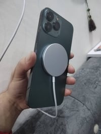 13 برو ماكس ذاكره 256 بطاريته الاصليه 85 بدلتها بوحده نسبتها ١٠٠ والقد...