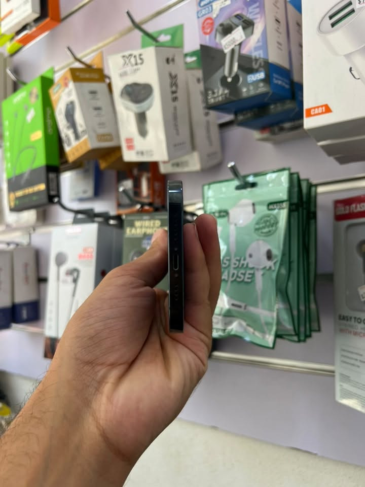 ١٢برو ماكس za
ذاكره ٢٥٦
بطارية 🔋 75  اصليه. ما مصعد
دبل سيم كرت
مستبدل. بي فقط.  اي شاحن    اصلي مال تفليش
جهاز كله. شرط  ما عد. قاعدة شاحن. مستبدل اصلي فقط
سعر ٤٥٠بي مجال
واتساب. ***********
جهاز. حيل. نظيف. جلخ ما بي
