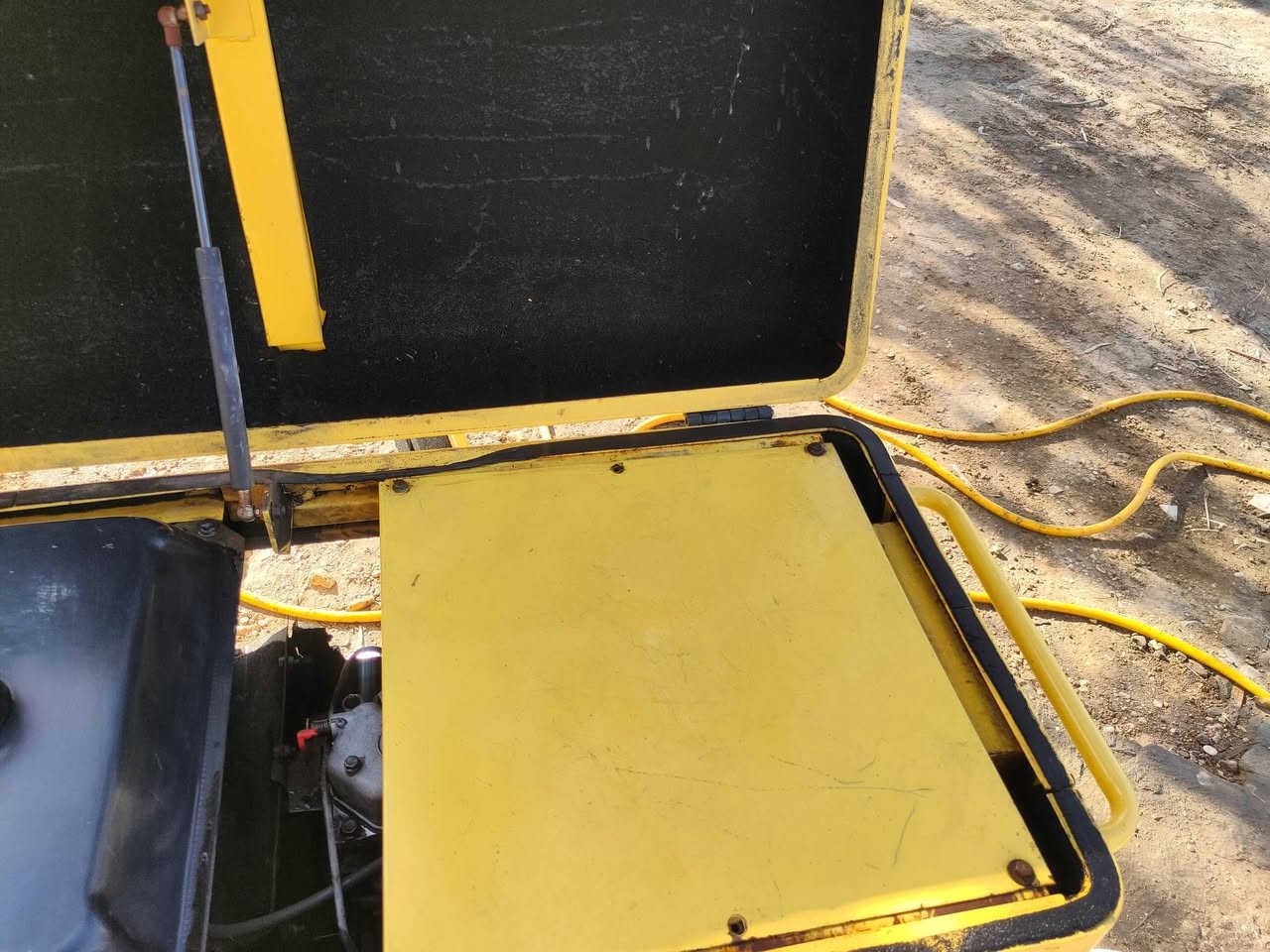 سلام عليكم مولده كابوتا كاتم للبيع 28امبير شغاله وكلشي مابيها سعر500وبيها مجال بسيط


**إذا كنت صاحب هذا الإعلان وتريد حذفه لأي سبب، رجاءا أرسل رسالة إلى الدعم الفني**