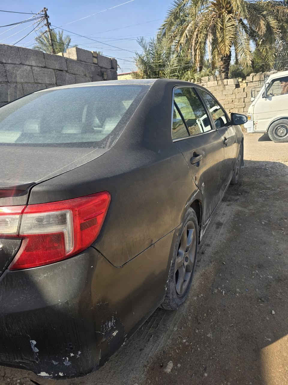 السلام عليكم
كامري 2013 se 
محرك 2500
كير اوتو
جام اوتو
كشن كهرباء
تحكم استيرن
سياره مصبوغة عام  يرادلها صبغ 
بيها ملاحظات تسقط من سعرها.
محرك جديد.
السيارة بأسمنا.
مكاني بغداد سلمان باك  الجعارة 
السعر 68 وبيها مجال مستعجل على البيع.
***********
