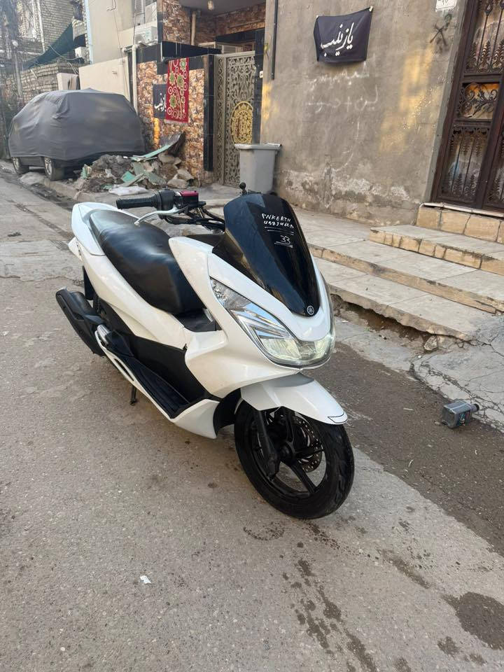 جيل ثاني بي سي اكس موديل 18بصمه ياباني  الدراجه بلادية ما ملعوب بيها حساس ازدحام وستان كهربائي يدات تتفئة كلها شغاله  سعرها مليون و750وبيها مجال ***********بغداد ام الكبر والغزلان
