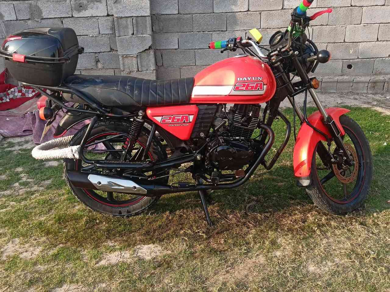 السلام عليكم ورحمة الله وبركاته
درجة دايوان 23 كفاله عامه محرك 200, كتابه حمره اوراق سكنر كامله كهربائيات كلها شغاله السعر 1100 وبيها مجال ملاحظة بدون مراوس محتاج فلوس مكانها واسط ناحية الشحيميه الاستفسار اتصل ***********
