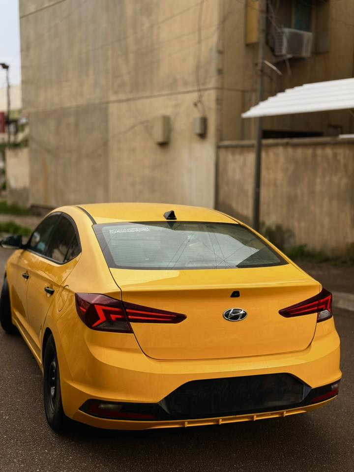 الـسـلام عـلـيـكـم 👋
 
هـيـونـداي الـنـتـرا 🚖

الـمـوديـل : 2020 

فـول مـواصـفـات عدا فتحة السقف

كير :ATM محور 

لونها : اسود اصل ⚫️

_________________الـمـواصـفـات _________________

لايـت 4 عـدسـات
بـــگ لايـت لـــد
كـشـنـات جـلـد لـون رصـاصـي
كـشـنـات كـهـربـاء 
تـحـكـمـات سـتـيـرن
نـضـام ABS تـوقـف ذاتـي
بـصـمـة تـشـغـيـل
بـصـمـة ابـواب
تـدفـئـة وتـبـريـد مـقـاعـد 
كـامـيـرا خـلـفـيـة
اشـايـر بـألـمـري
حـسـاسـات امـامـيـة وخـلـفـيـة
مـحـركـ 2000

_____________________________________________

وبـعـد بـيـهـا هـواي مـواصـفـات

شاد الها منضومة غاز 
مـكـانـي بـغـداد تـقـاطـع الـنـهـروان 

الـرقـم : ***********

الـسـعـر : 128 وبيها مجال 💸
