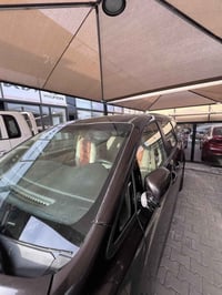 كرنفال سيدونا سياره خليجي 2016 محرك 3500.     ماشيه 300 ضرر السياره بع...