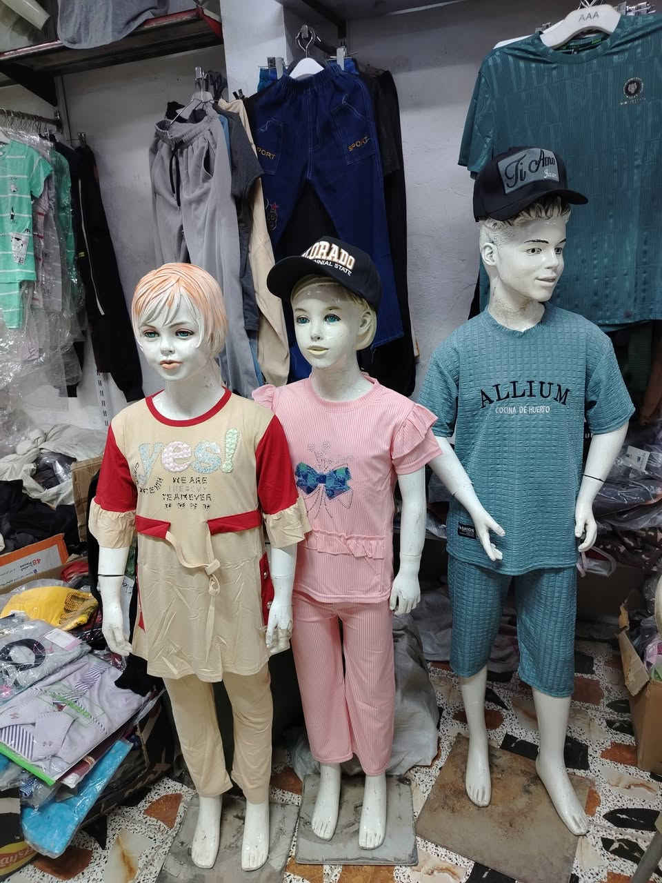 الى كل زبائننا الكرام  يتوفر لدينا أنواع الألبسة ولادي وبناتي. فساتين وسوتات  انواع. الموديلات مول ألوردة الحمراء للالبسة عالم التنزيلات.


**إذا كنت صاحب هذا الإعلان وتريد حذفه لأي سبب، رجاءا أرسل رسالة إلى الدعم الفني**