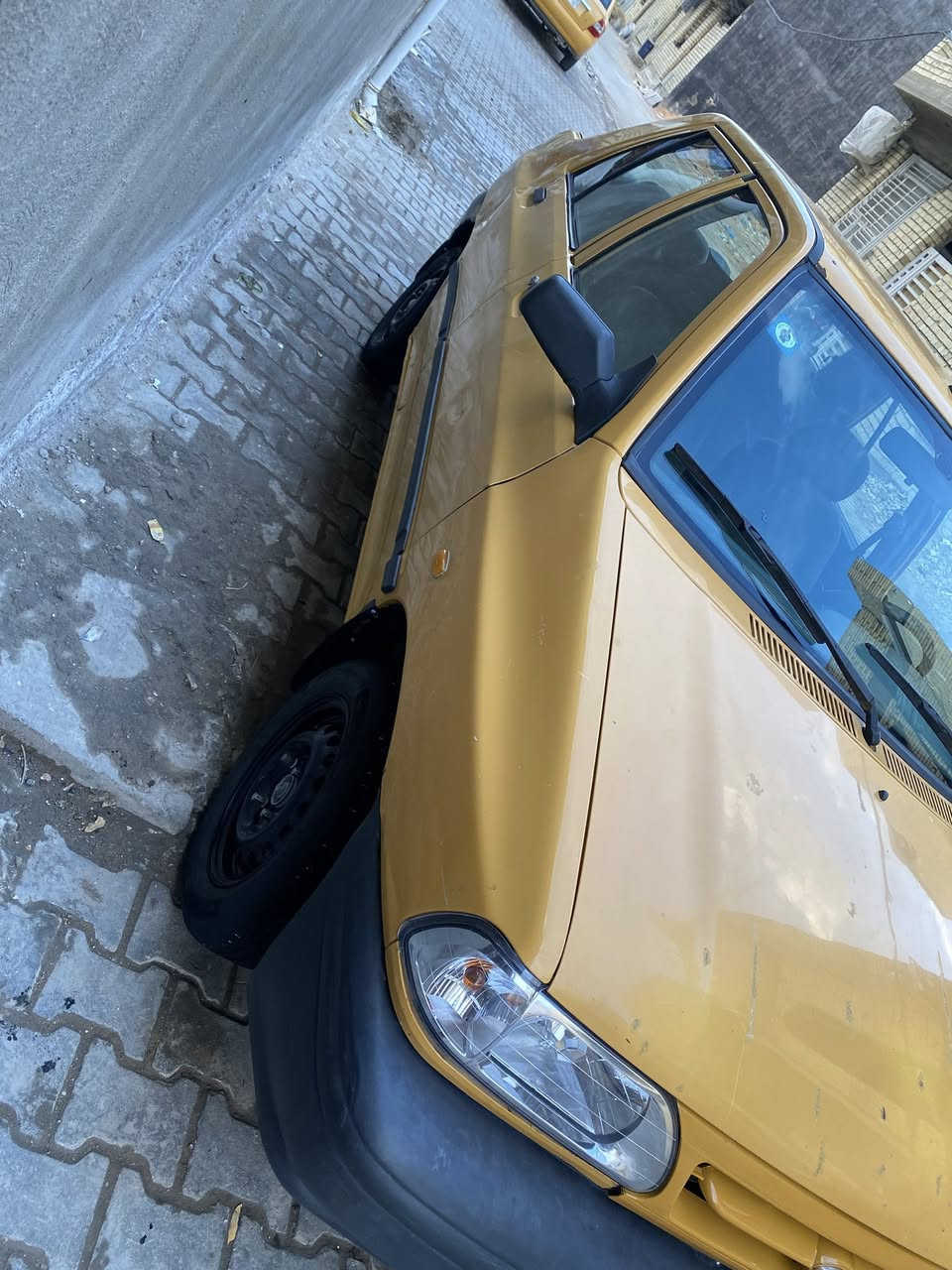 السلام عليكم ورحمة الله وبركاته 
سايبا 2015سياره جاهزه من كل شي 
مكينه كير خير من الله 
تبريد شغال 
مكاني بغداد الشعله اي ستفسار على رقم التالي ***********
السعر 31
