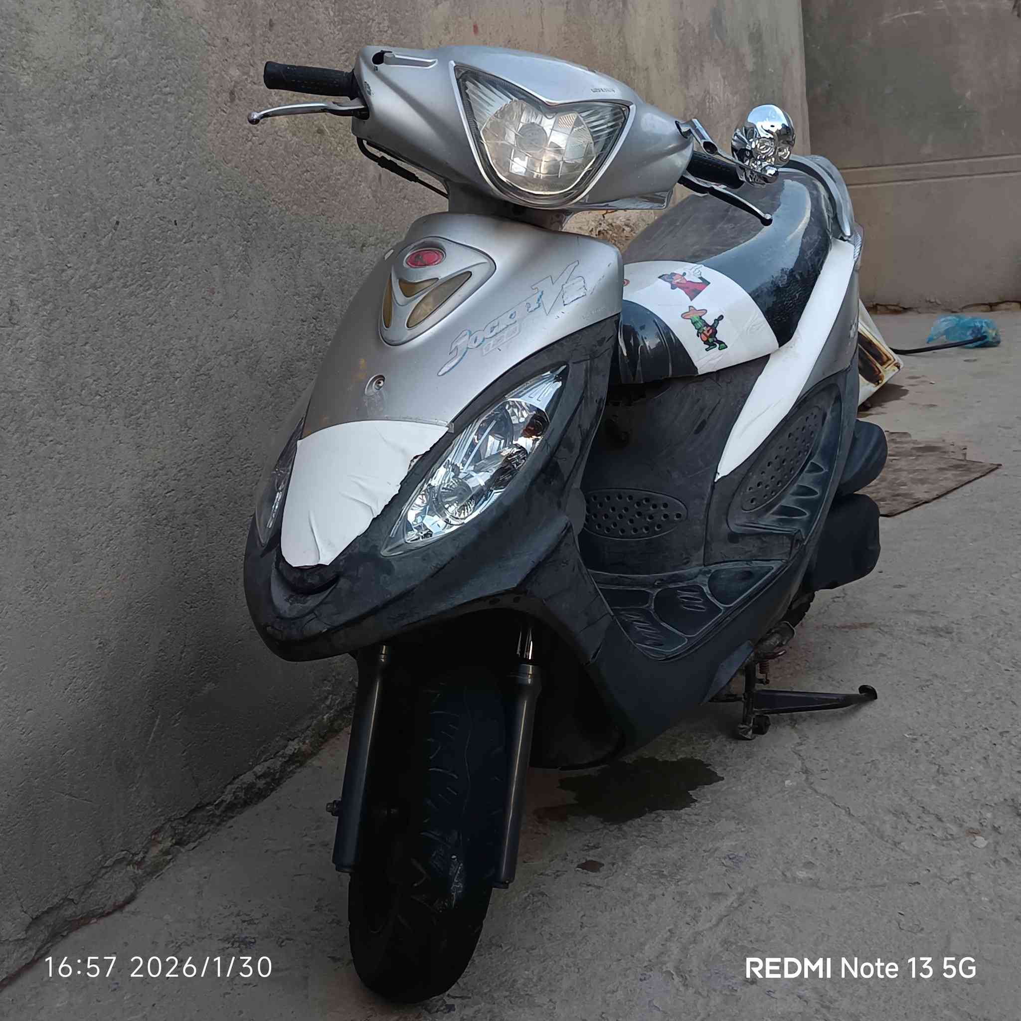 سلام عليكم دراجه كامكو للبيع موديل 13 مكينه ما مفتوحه بيه شلعه تخبل دراجه صارلها شهر من طلعت من رمبه مكاني رفاعي وشراي يجي خاص


**إذا كنت صاحب هذا الإعلان وتريد حذفه لأي سبب، رجاءا أرسل رسالة إلى الدعم الفني**