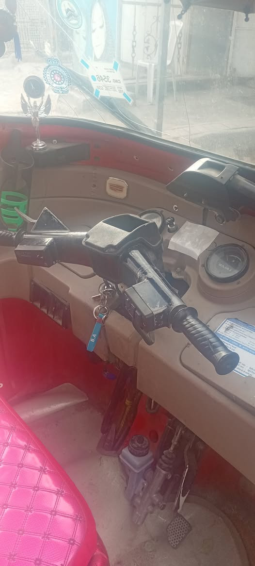 سلام عليكم  تكتك البيع موديل 19  وتكتك وراق كامله 
واني موجود فيس وتصال ***********
