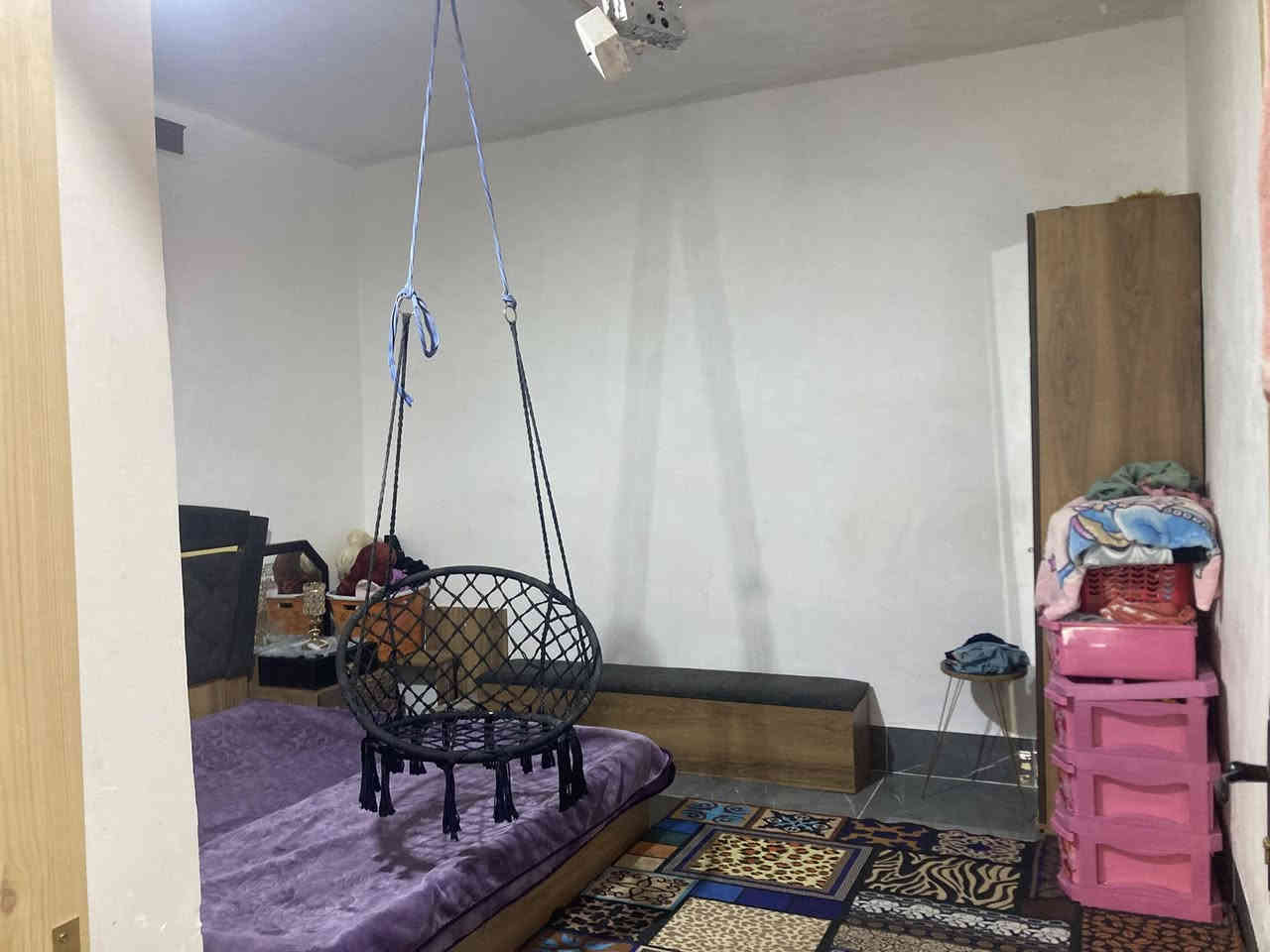 دار تجاوز  معروض للبيع مساحه 221 وجه 13 متر نزال 17 متر يحتوي صاله وغرف عدد 2  مساحة الغرف 4*4 مساحة الصاله8*4 
خلف شارع المعارض السايدين سعر 63،000،000 مليون بيع نقد 
ويرهم مراوس لاستفسار 
*********** او مراجعة مكتب الفرات ام سنتر دلاليه
