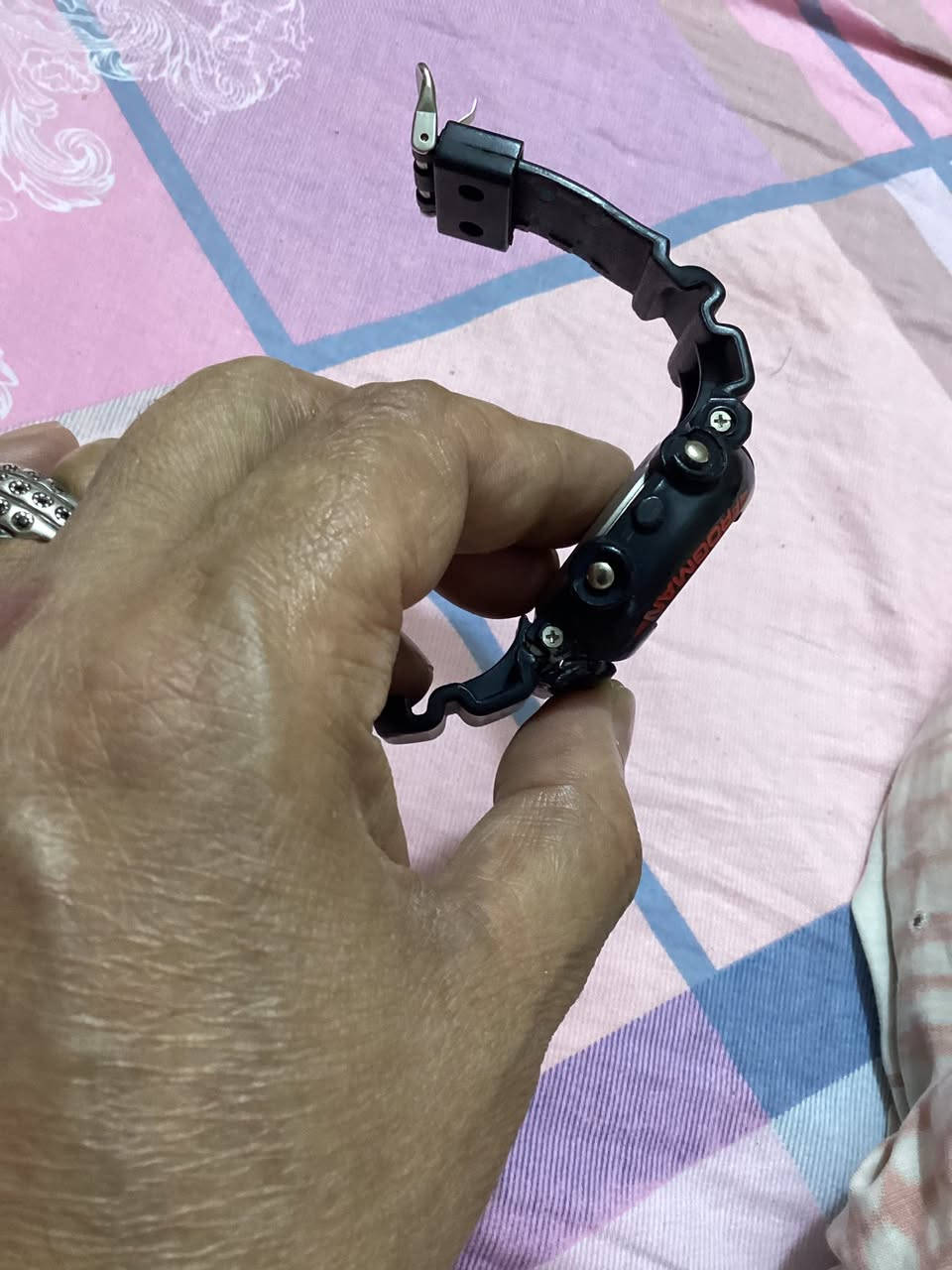 السلام عليكم ساعة جي شوك ياباني اصلي الشراي يتفضل خاصة وبخدمتكم


**إذا كنت صاحب هذا الإعلان وتريد حذفه لأي سبب، رجاءا أرسل رسالة إلى الدعم الفني**