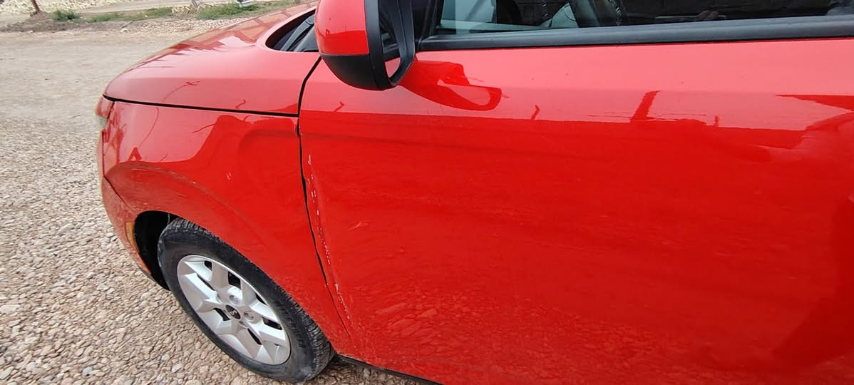 سلام عليكم
للبيع صول

لون احمر

ضربتها بنيد ودعاميه مامثرات

٢٣ موديل

محرك ٢٠٠٠

نص فول

كير ٨نمره

رقم بابل جديد

***********

***********
