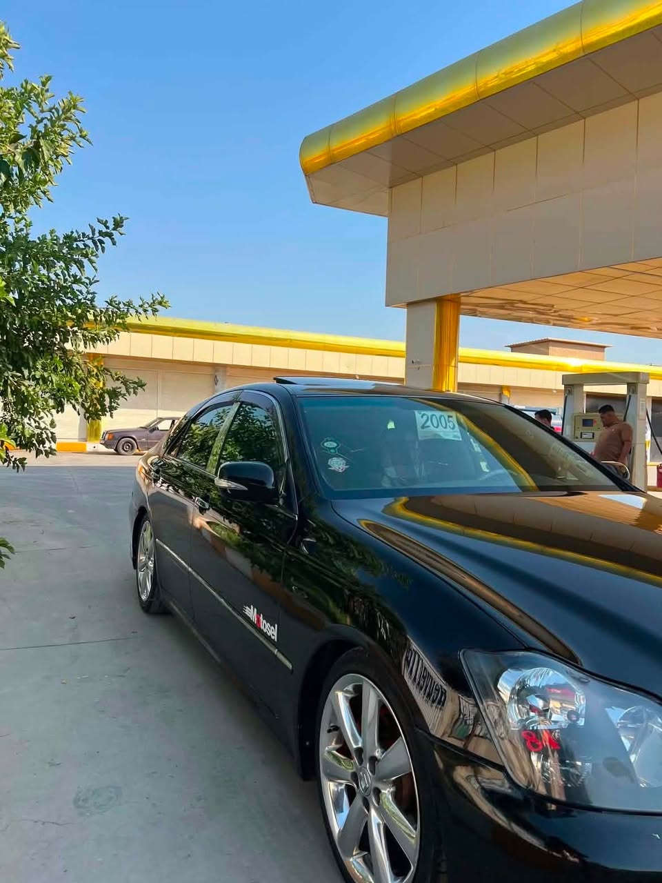 شاهینە موسە 182فول
شاهینەی موس 182
گیرو مەکینەی بەشەرت
گەورە بە گەورە
بی دوکەل
جلد هیتەر بەردە سلایت ئاوینە ئیشارەت
ویل دینگە
سەیارەکە نمونە نمونەیە بی جال بی شخوت
کارەبای تەبریت تەقەو رەقە هەمووی بەشەرت
کۆدی بۆ کراوە بە ناو خۆمانەوە
3بارجەی بۆیاخی ئەوروپایە
گۆرینەوە ناکەم بەس فرۆشتنە 
جوابی نامە نایەمەوە لەگەل ریزم مشتەریت تیل کە
سحری :70گەلا مەحمەلە
شوین سلیمانی
***********
