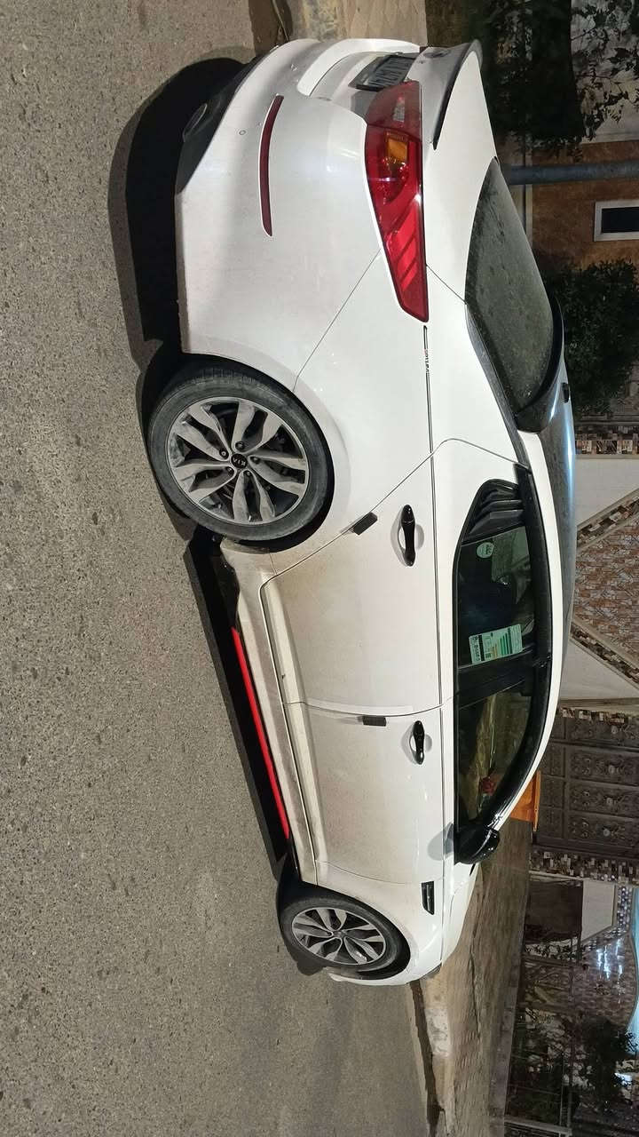 ‏
‏اوبتما  15 خليجي
‏فول مواصفات 1/1 اعلى فئة بالاوبتما 
‏💥رقم اربيل الجديد
‏ 💥فول مواصفات vip سماعات انڨنتي
‏💥بيه جاملغ الامامي جه السايق ضربه خفيفه ومعدل بارد وبنيد مصبوغ
‏💥مكينه 2400 دوش قبل شهر اخذته مال كصه 
‏💥بنوراما
‏💥لايت دوار
‏💥لايت زنون بلادي عالي ناصي زنون
‏💥كشنات تدفئه تبريد
‏ 💥حساسات شركه
‏💥مري شفط
‏💥مانع انزلاق
‏💥سايد بريك بصمه+اوتو هولد
‏💥كشنات كهربائي
‏💥كشن خزن ميموري
‏💥فول تحكم استيرن 
‏💥داخل بيجي ملكي
‏💥لد امامي خلفي 
‏💥بلاجكتور بقلاوه
‏ملاحظه السياره جديده واحلى من الصور ومدوشمه كاعيه+كشنات
‏السعر ب155وبيه مجال
‏
‏‭***********
