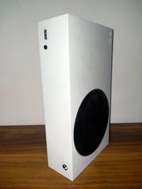 اكس بوكس سيريس S • ٢٠٢٤ • كنترولر جيمسير