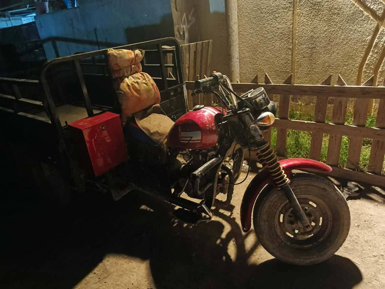 سلام عليكم ستوته للبيع تفاصيل خابرصاحبها موديل18بدون اوراق***********السغر600
