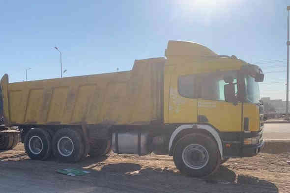 للبيع مكانه واسط محرك 420 كير 3ب3 هذا رقم صاحب سيارة ***********
