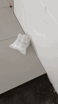 السلام عليكم خلفة سيراميك رضي جدران مرمر متفرق ستلام مهندس رقم ***********
