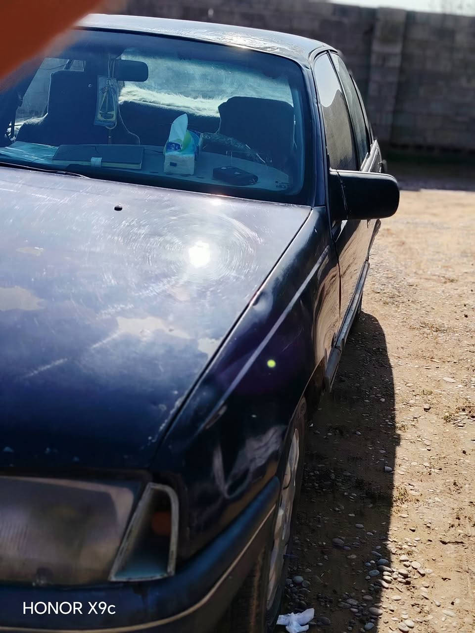 السلام عليكم اوبل اوميكا  رقم صلاح الدين سنويه جديده لل27 حجم 20 مكينه جديده كير عادي صدر امامي  صدر خلفي جديد تخم تاير باتري جديد سقفيه كشنات مدوشمه كهربائيات كله شغاله  السعر 30 وبيها مجال
للاستفسار ***********
