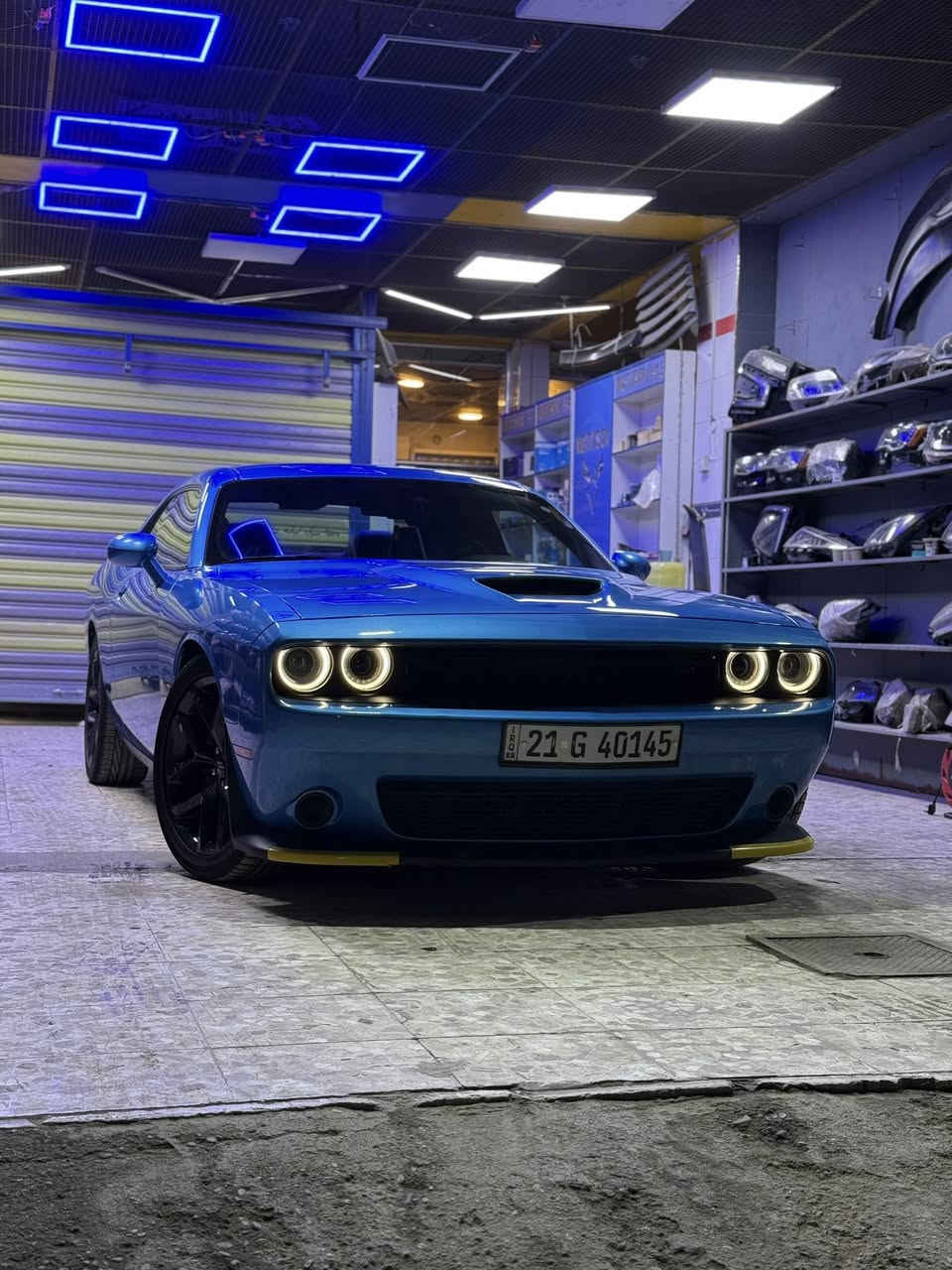 للبيع دوج تشالنجر 2023
GT 
اللون مميز بحري
مواصفات عاديه
السيارة كلين تايتل بدون حادث
الرقم السليمانية بس السيارة ب بغداد
السيارة ماشية 26km للأستفسار ***********
