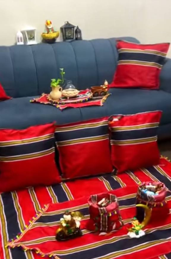 خياطة وتجهز الجلسات الرمضانيه والسفرات والموديل يكون حسب طلبكم للاستفسار ***********
