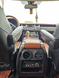 رانج موديل 2013 على وضع الشركه ماشيه ٩٠ حقيقي السياره كفاله عامه خليجي...