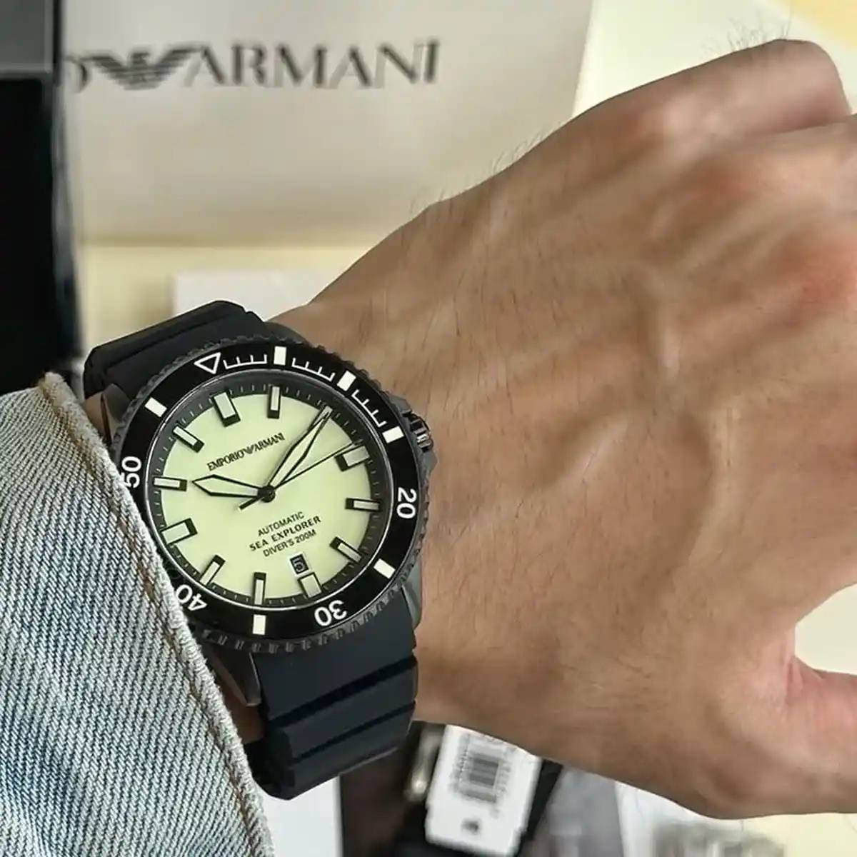 متوفر ارماني اوتوماتيك دايفر 200 متر قطر 43

السعر خاص


**إذا كنت صاحب هذا الإعلان وتريد حذفه لأي سبب، رجاءا أرسل رسالة إلى الدعم الفني**