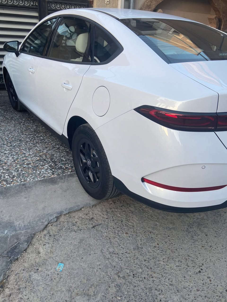 بي واي دي كن بلاس 2025 رقم بغداد باسمي ماشية الف مكفولة السعر 18 مليون للاستفسار *********** بغداد
