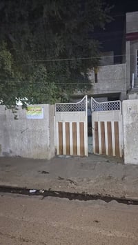 دار للبيع مساحه 120متر  محلة 853 زقاق 18 حي الرساله قرب شاع الضغط للاس...