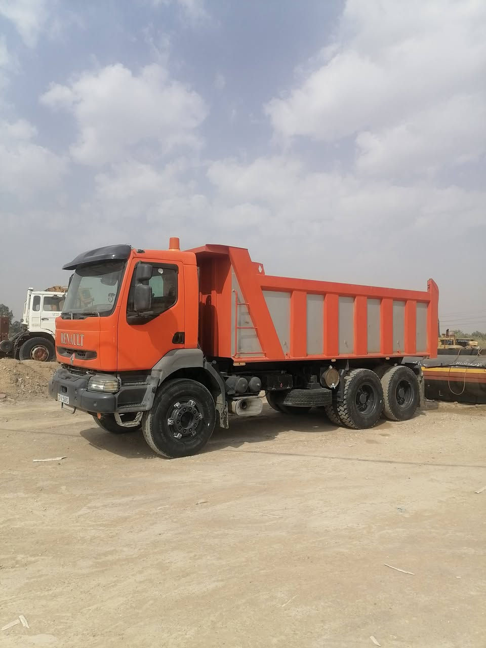 للبيع بسمي شرط تحويل كفالة عامه مواصفات دوله بم ونوزل اصل ***********
