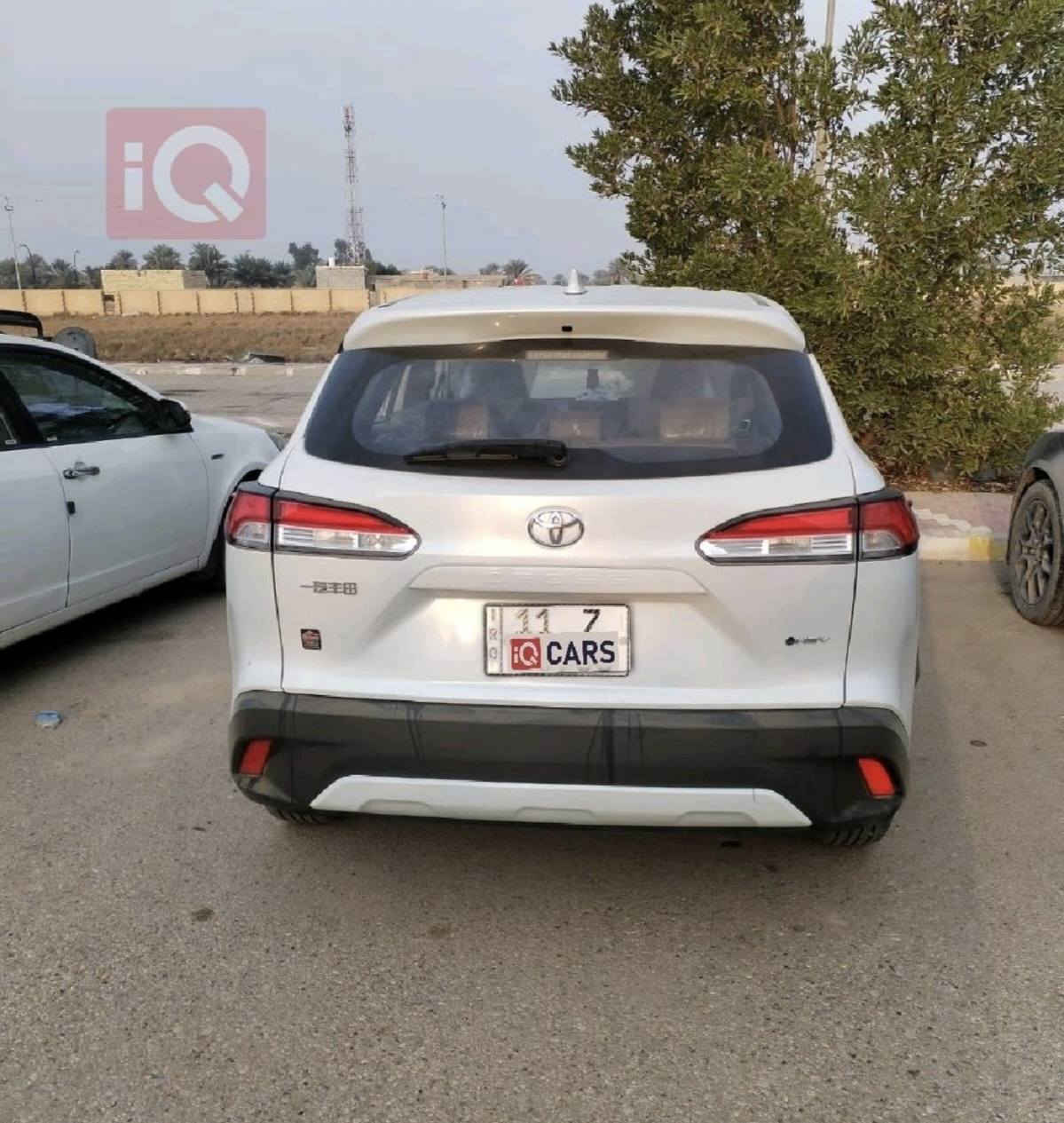 تويوتا  كورولا كروس هايبرد
موديل2025 ماشيه 17,600 كيلو متر رقم بغداد بأسمي مكفولة كفالة عامة على وضع الشركة
السعر: 26,400,000  دينار
المحرك ٢٠٠٠
كاميرا خلفية
المصابيح الاماميه ليد ابيض
بصمه عدد ٢ 
اشاره بالمرايا الجانبيه
التحكم الالي في جميع النوافذ
تحكم سترين
التبريد قطعتين
المقاعد جلد ياباني دوشمة مو تلبيس
سلايد
نظام مراقبة الاطارات
رادار
الفرامل المانعة للانغلاق ABS
مثبت سرعه
منافذ USB-C
نظام تحذير من التصادم الامامي 
نظام تحذير من الخروج من المسار 
الارضيات البلادية
العنوان الحلة مركز المدينة
للاتصال : ***********
